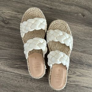 Espadrille sandals